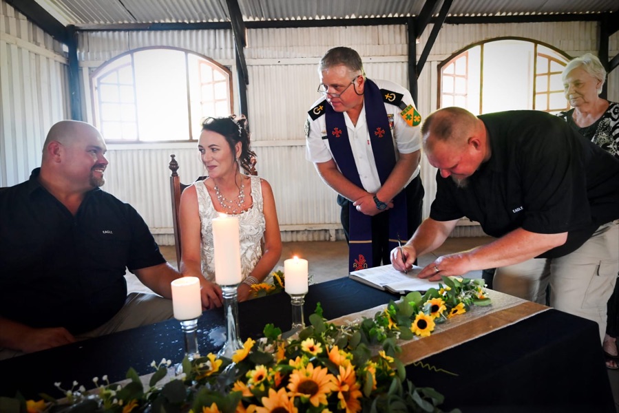 Wedding ceremony by Dr. Gerrit Rademeyer in Hanover